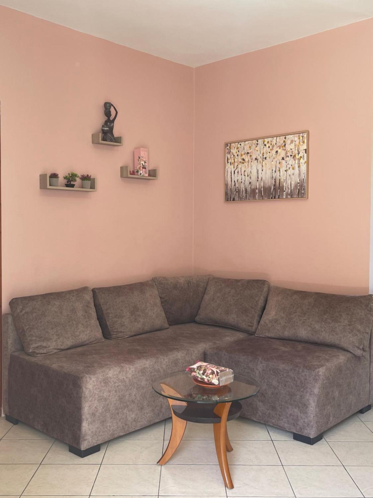 Bougainvilla Sarandë 외부 사진